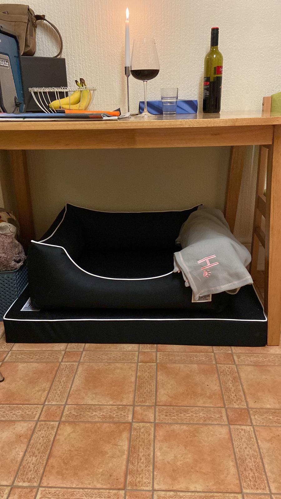 high quality hand made in the UK antibacterial Box Border - Dog Bed!